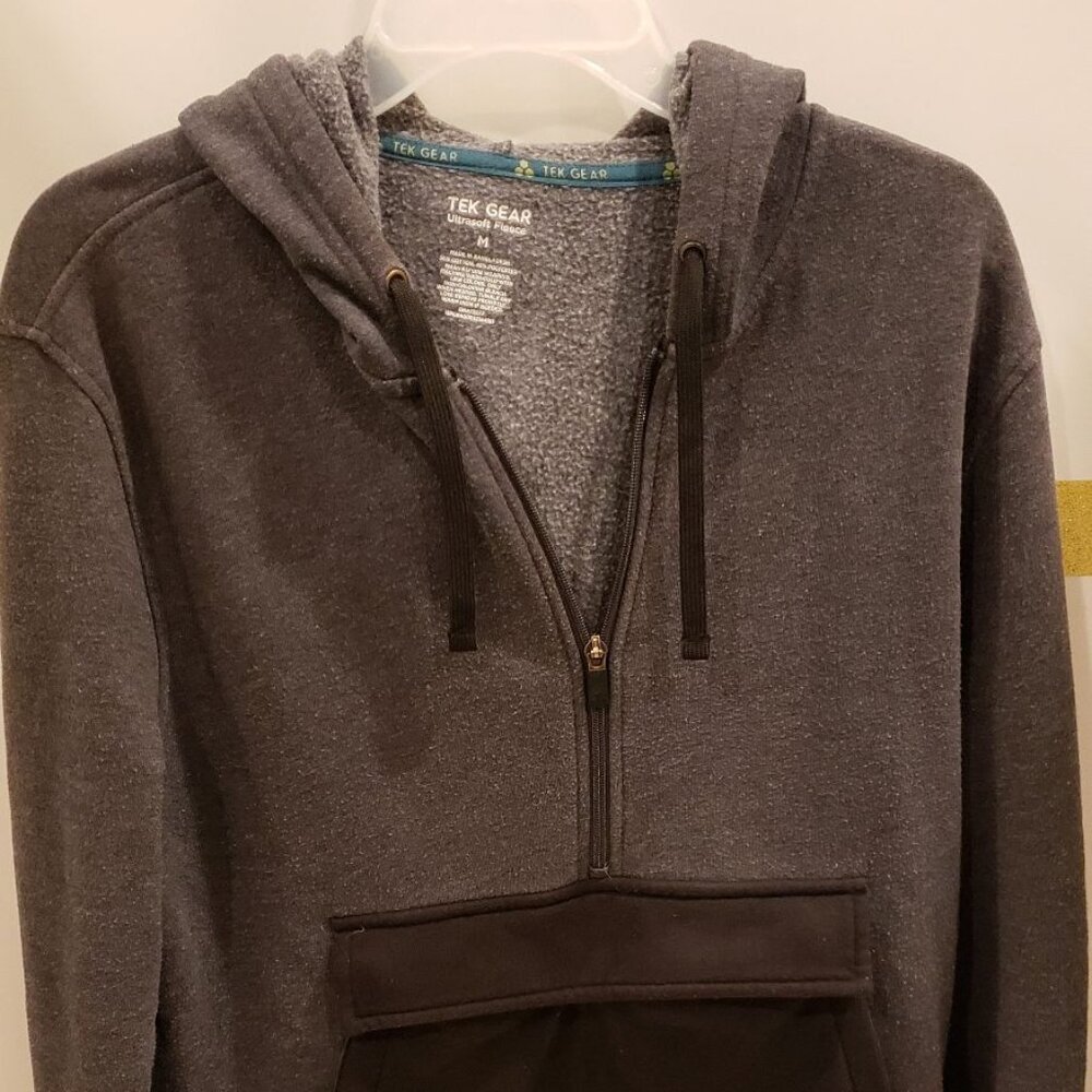 Tek Gear Ultrasoft Fleece Teens Hoodie Kangaroo Pocket Size M Medium Black Gray